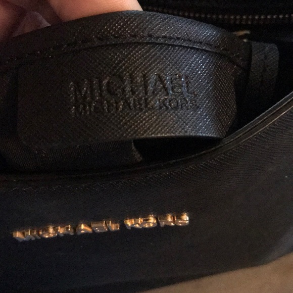 Authentic Michael Kors Shoulder Bag - Picture 2 of 4